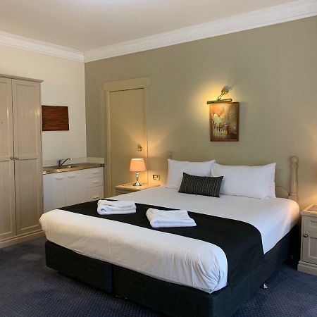 Heritage Motor Inn Goulburn Eksteriør bilde