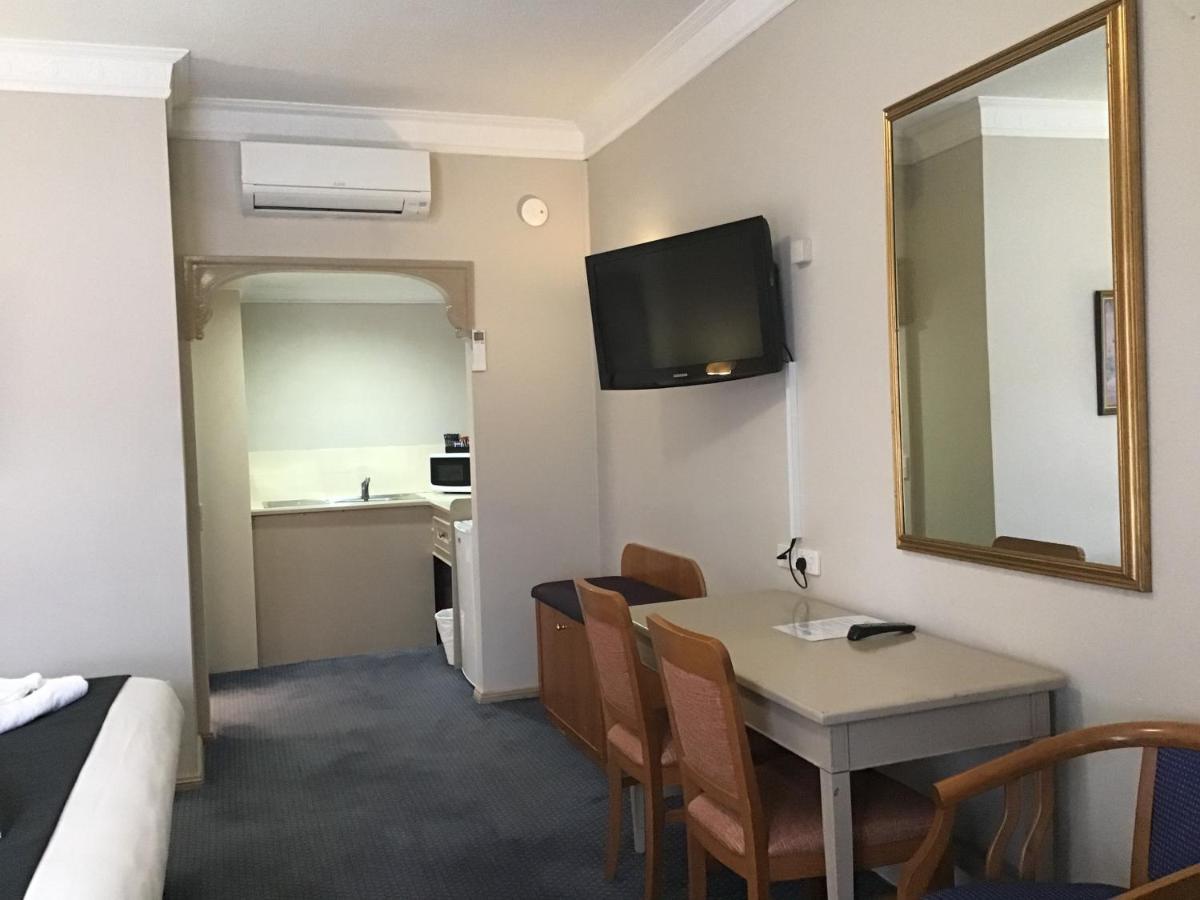 Heritage Motor Inn Goulburn Eksteriør bilde